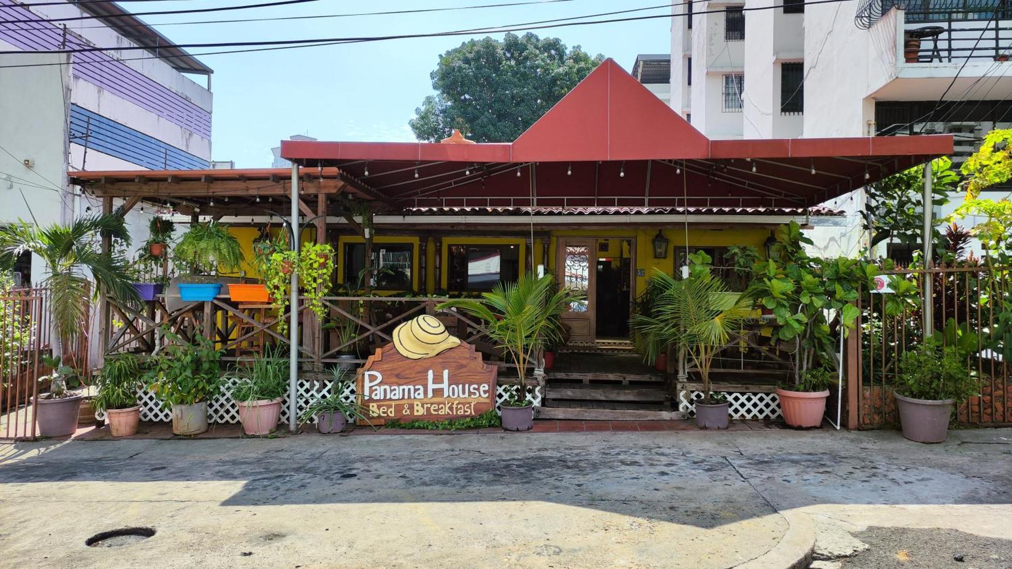 Panama House Bed & Breakfast Екстер'єр фото
