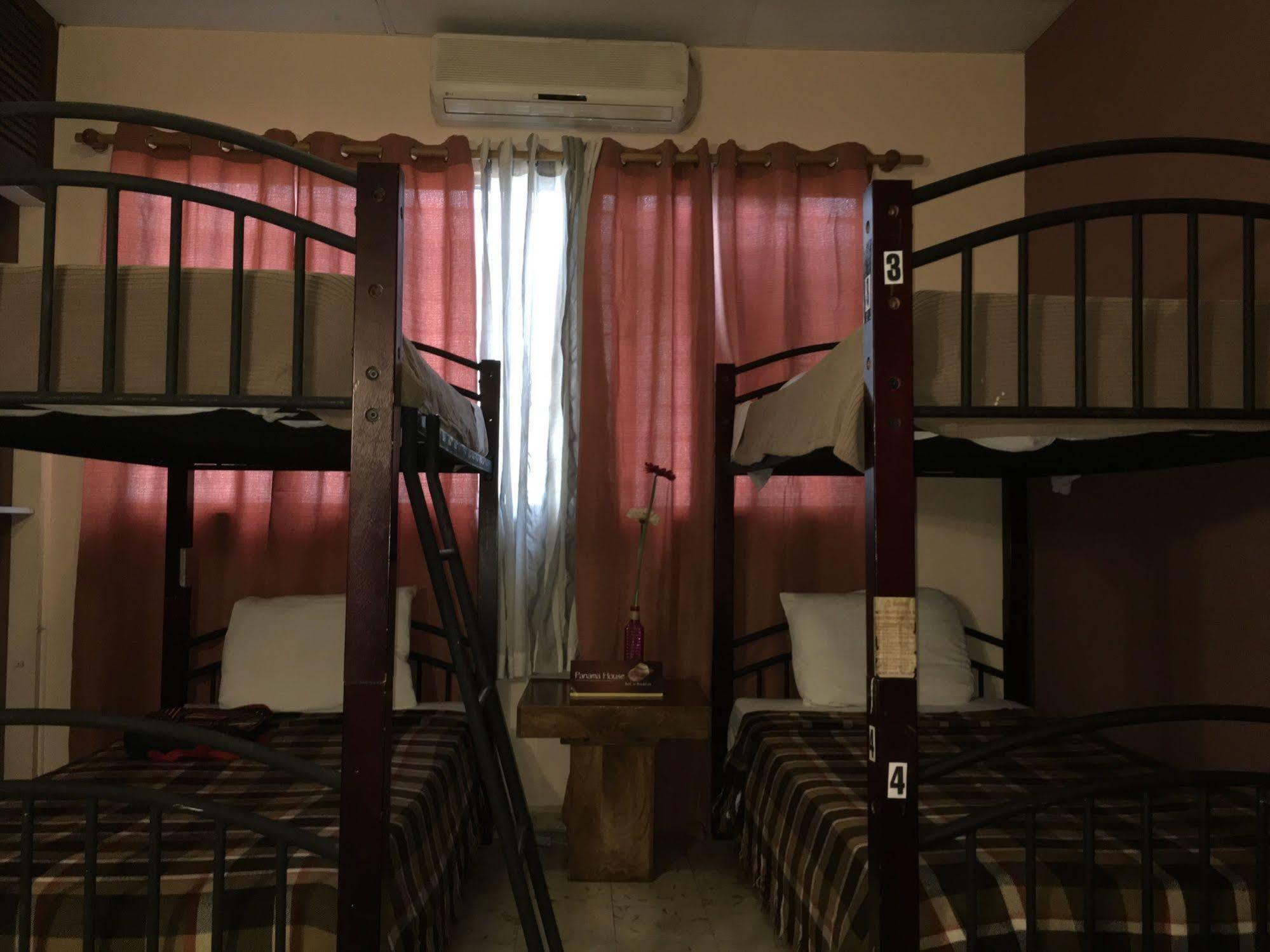 Panama House Bed & Breakfast Екстер'єр фото